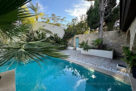 Property Image 61