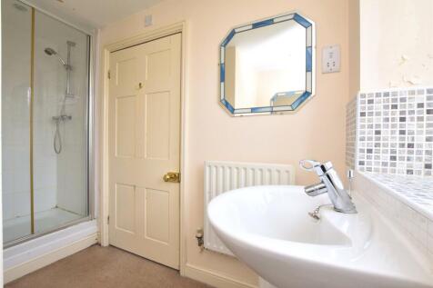 Shower Room En-Suite