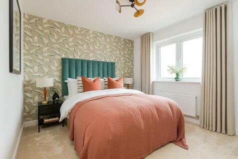 Bedroom One benefits from it&#39;s own en suite shower room