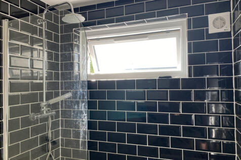 Thermostatic Shower