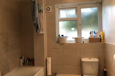 Cambridge Letting Agents Bathroom