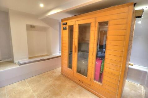 Basement Sauna Room