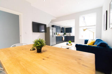 Kitchen/Living Room