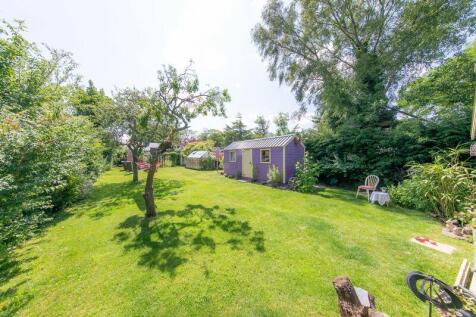 Private garden