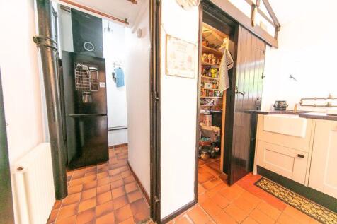 Utilities area and pantry