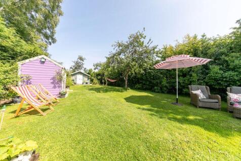Private garden