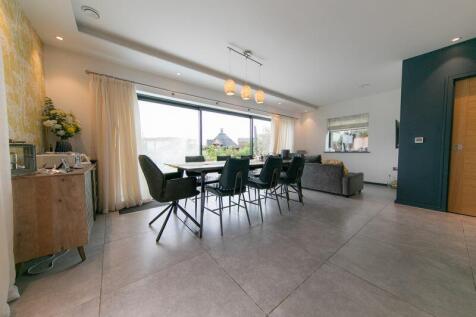 Open plan living and dining space