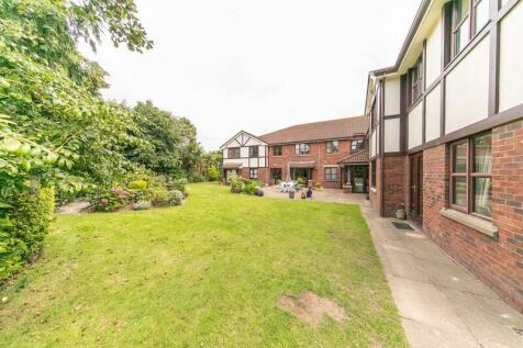 Beautifully maintained communal gardens
