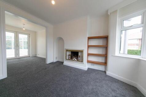 Lounge and dining room
