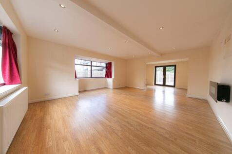 Lounge and dining room (annex)