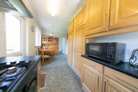 Kitchen &amp; breakfast room