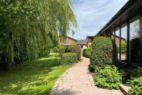 Beautifully maintained gardens