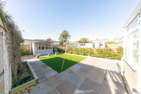 Private low maintenance garden