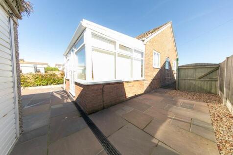 Rear corner elevation