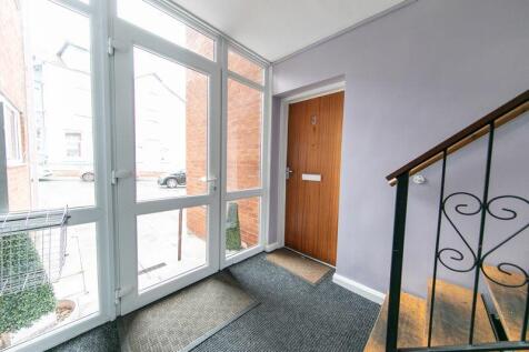Communal hallway &amp; front door
