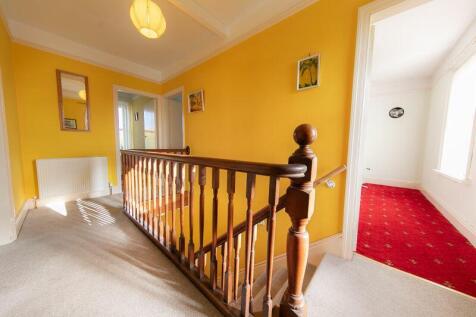 First floor landing