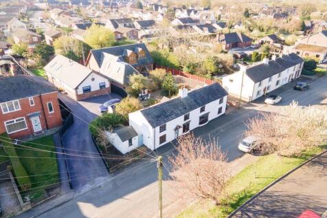 Front corner aerial
