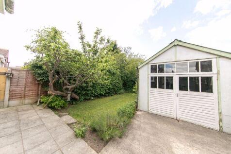 External garage and garden
