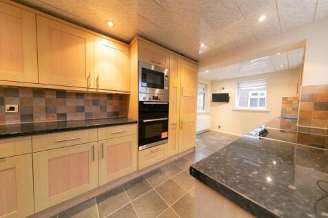 Kitchen &amp; breakfast room