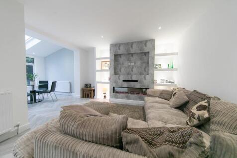 Rear living space