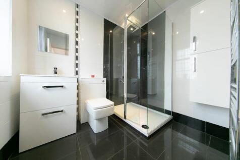 Bedroom 1 en-suite