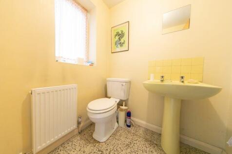 Ground floor washroom