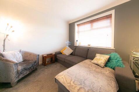 Bedroom 2/Snug