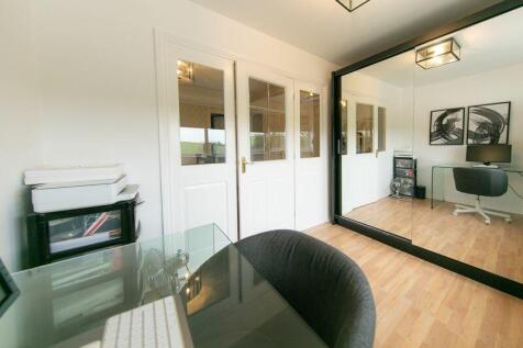 Bedroom 5/Office/Walk in wardrobe