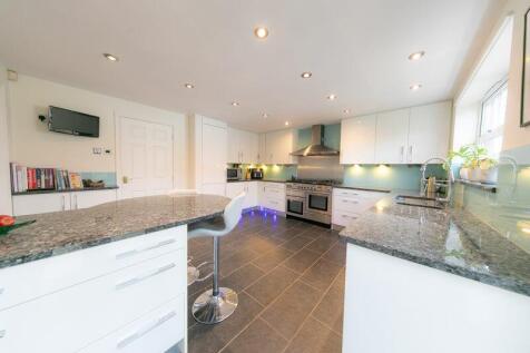 Kitchen &amp; breakfast room