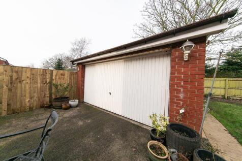 Double garage