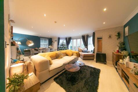 Open plan living and dining space