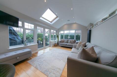 Rear living space