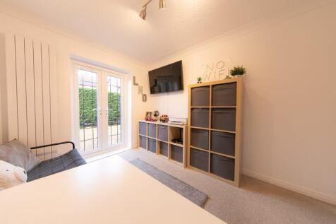 Snug/Play room