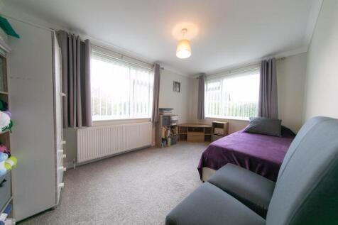 Ground floor bedroom 2