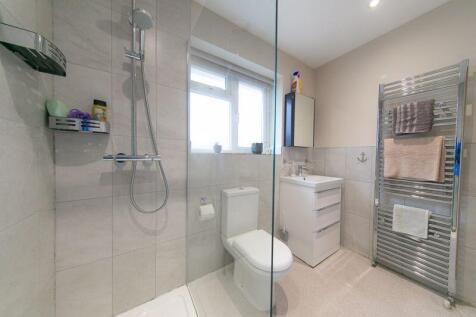 Shower room (ground floor)