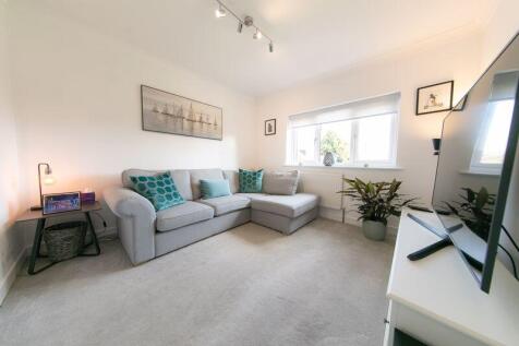 Ground floor bedroom 2/Reception 2