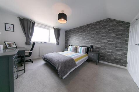 First floor bedroom 1