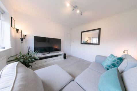 Ground floor bedroom 2/Reception 2