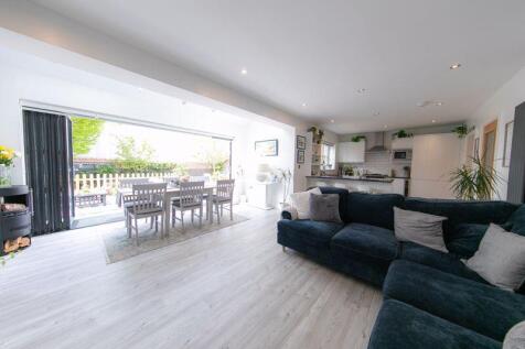 Open plan family room