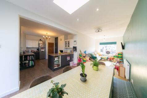 Open plan family room