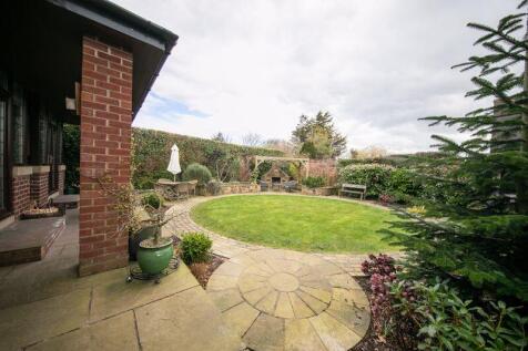 Private garden