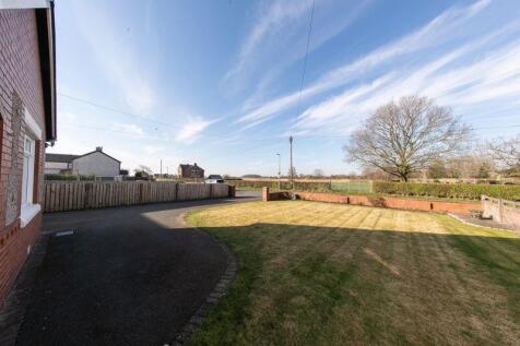 Front garden and outlook