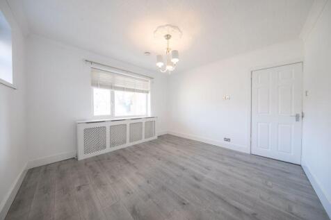 Ground floor bedroom