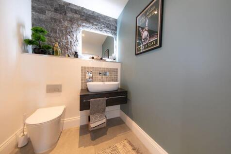 Ground floor washroom