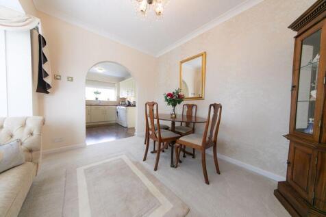Dining room &amp; kitchen