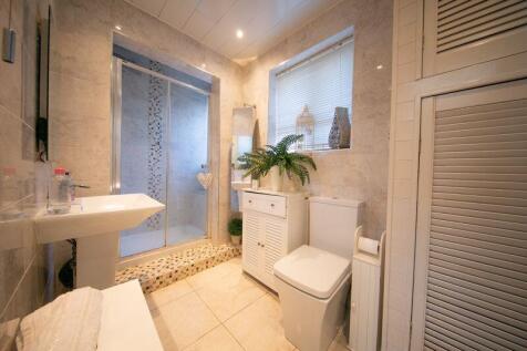 Ground floor shower room