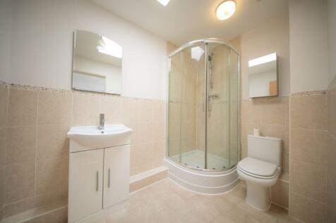 Bedroom 1 en-suite