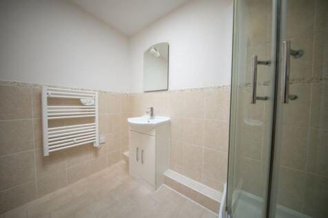 Bedroom 1 en-suite