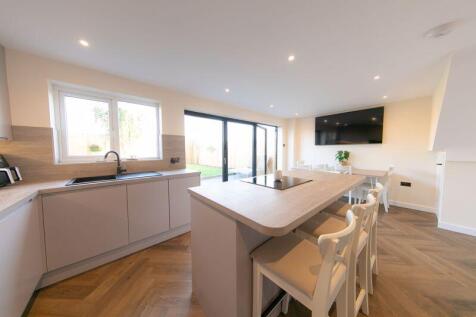Kitchen and dining space