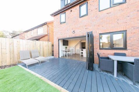 Composite deck